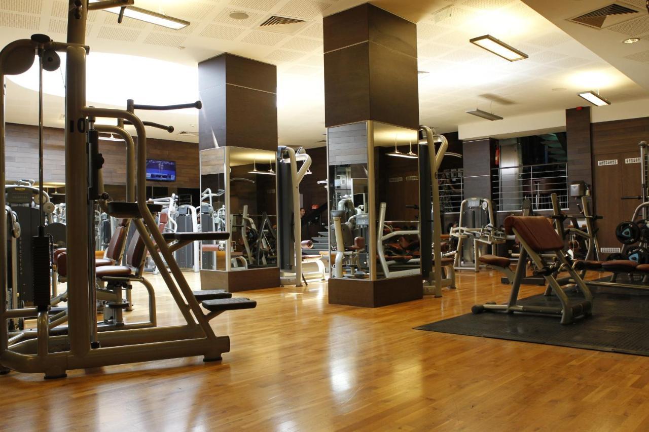 City Center Apartment With Gym & Spa Budapest Eksteriør billede